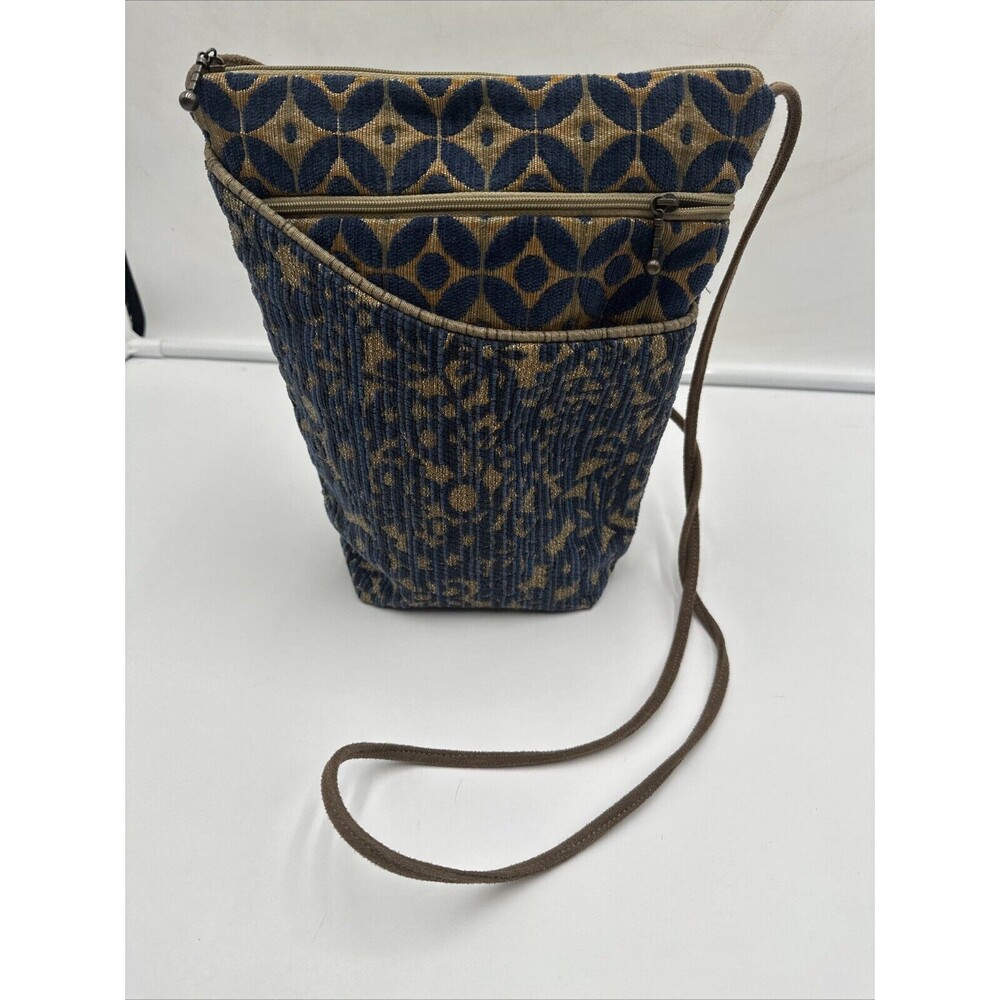 Maruca City Girl Crossbody Bag Blue Floral Double Zip Tapestry Purse Boulder